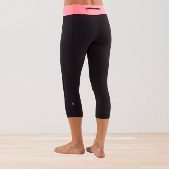 Lululemon Run: Sun Sprinter Crop - Picture 1 of 8